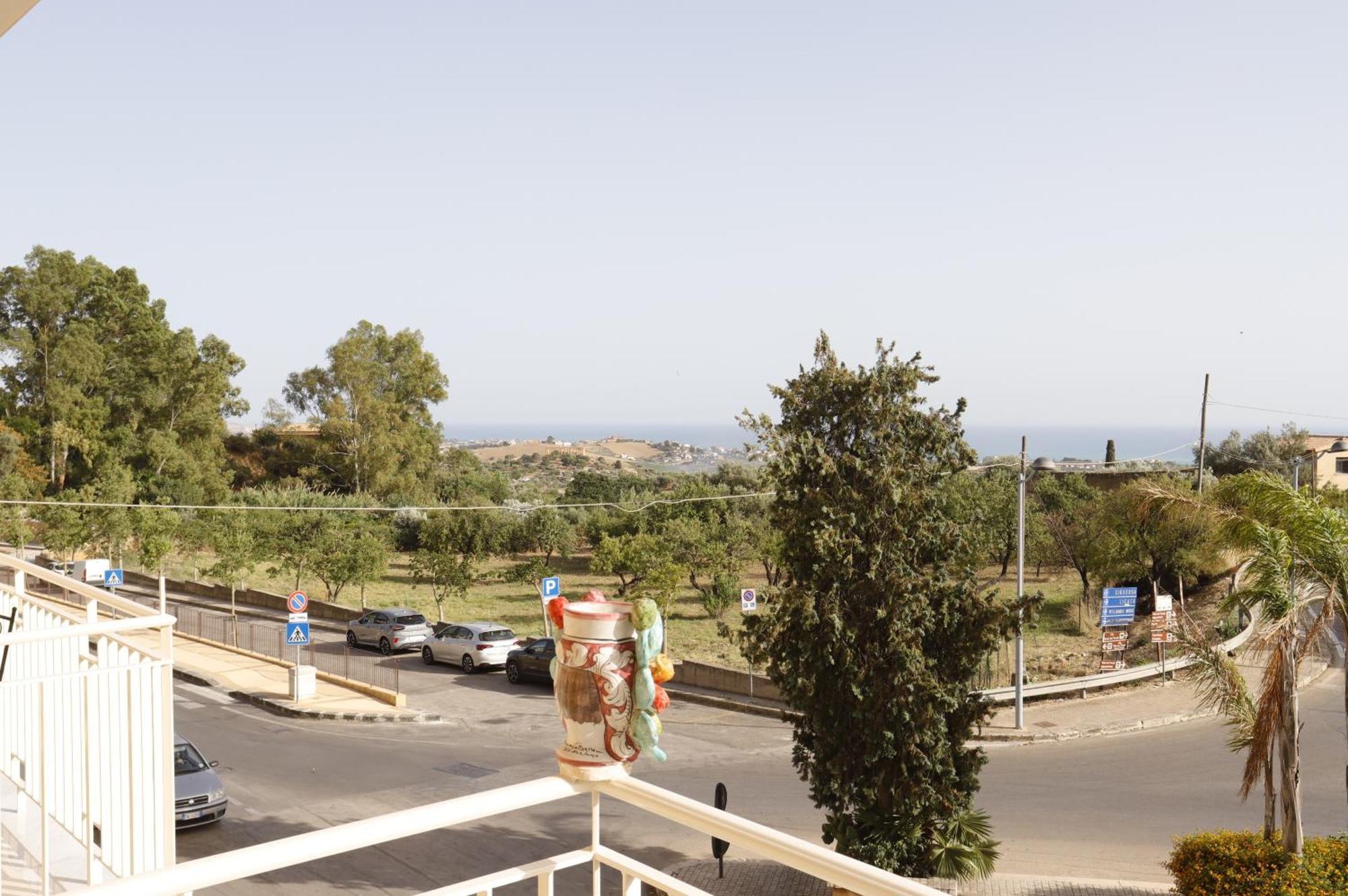 B&B Il Giardino Dei Templi Agrigento Bagian luar foto
